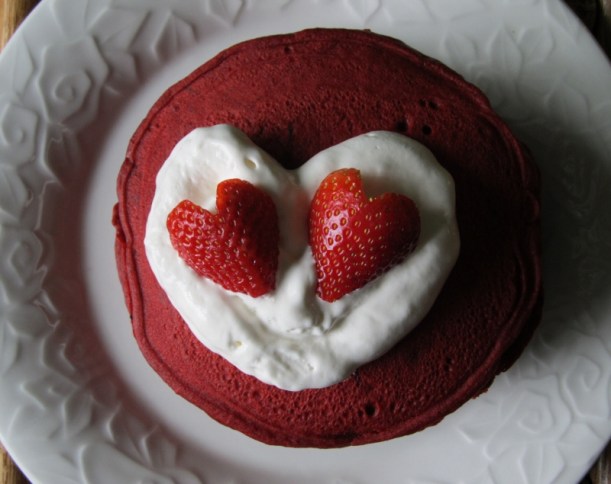 Valentine's Day Pancakes (800x635)