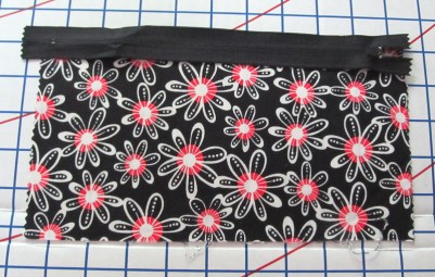 Fabric Face Up, Zipper Face Down