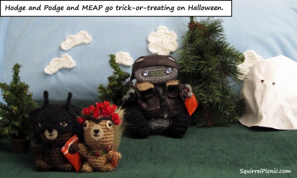 Squirrel Picnic Comic Halloween 1