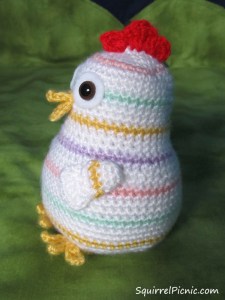Rainbow Chicken Crochet Pattern by Squirrel Picnic_Side View