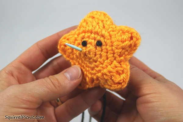 Amigurumi Smiley Faces How To by Squirrel Picnic 