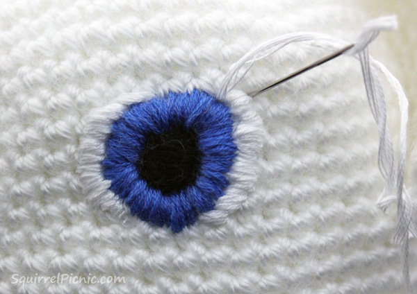 Satin Stitch Tutorial by Squirrel Picnic