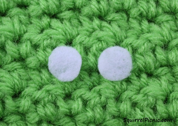 Step 3 Simple Amigurumi Eyes Felt and French Knot
