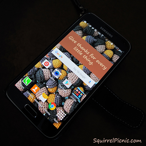 Thanksgiving Wall Paper from Squirrel Picnic