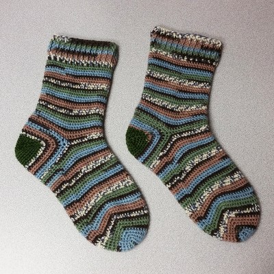 patons-kroy-toe-up-socks